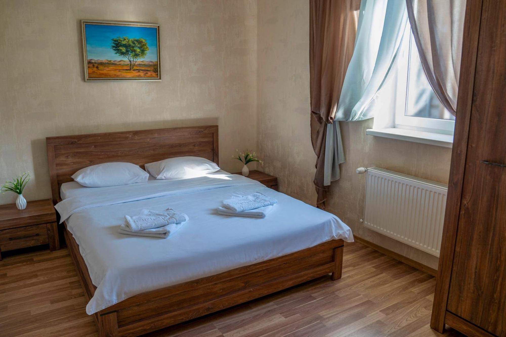 Guest House Kiev Forest Ngoại thất bức ảnh