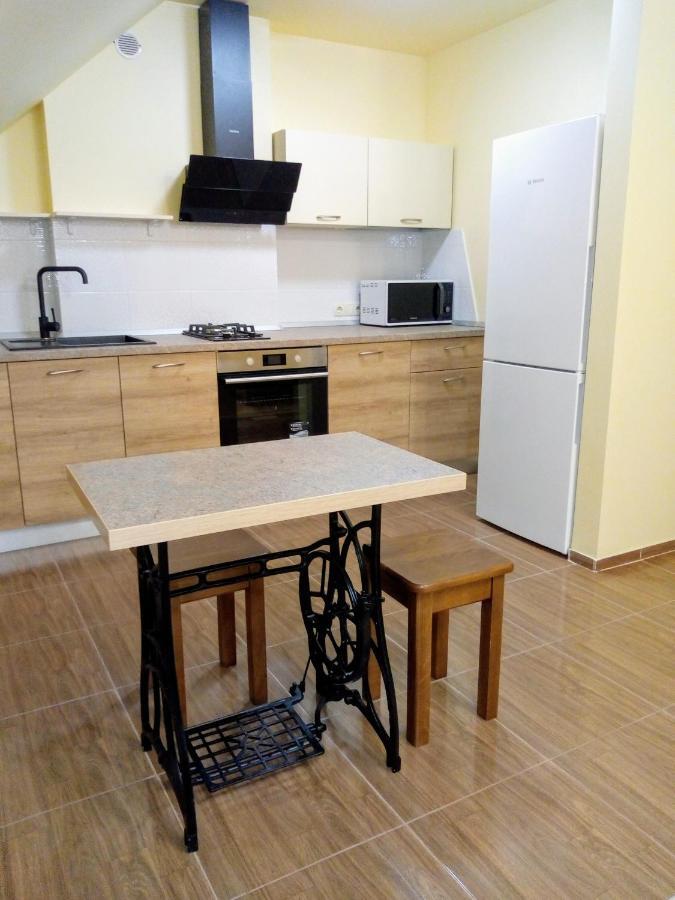 Guest House Kiev Forest Ngoại thất bức ảnh